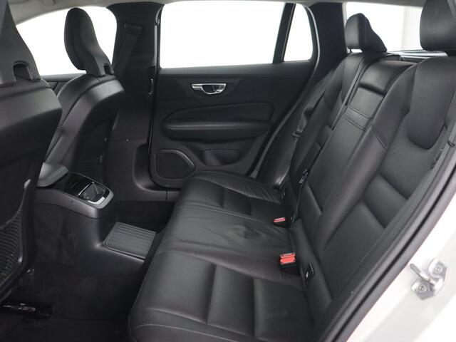 Volvo V60 2.0 T6 AWD Recharge Inscription | Trekhaak | Stoel & stuurverwarming | Leder | Adaptive cruise | Memory | Carplay | Navigatie | Camera | PHEV | Plug In