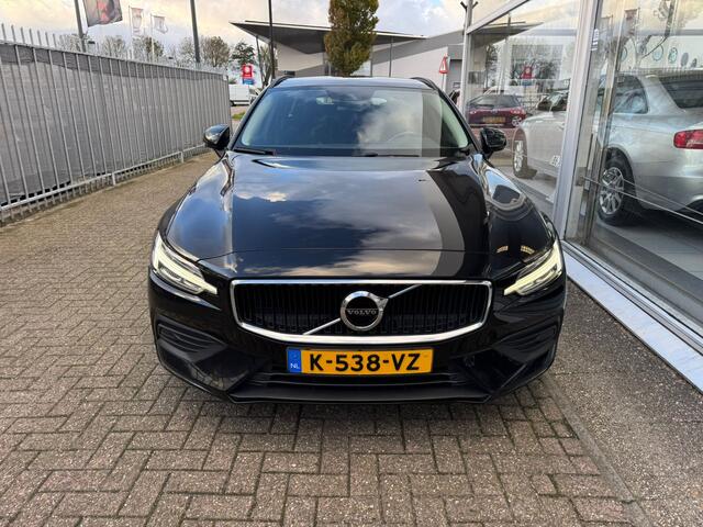 Volvo V60 2.0 B3 Momentum Advantage | 1e eigenaar | Automaat | Cruise control | Keyless entry | Navigatiesysteem | APK tot 26-03-2027 | NAP |