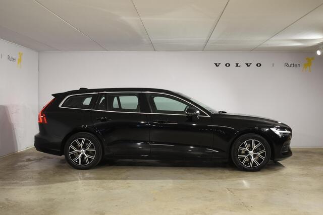Volvo V60 B4 211PK Automaat Core / Navigatie / Achteruitrijcamera / Elektrische achterklep / LM Velgen / Elektr. Trekhaak / Parkeersensoren voor+achter
