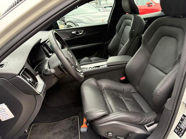 Volvo V60 2.0 T5 R-Design | Polestar Performance Software | Panoramadak | Harman/Kardon | Trekhaak |