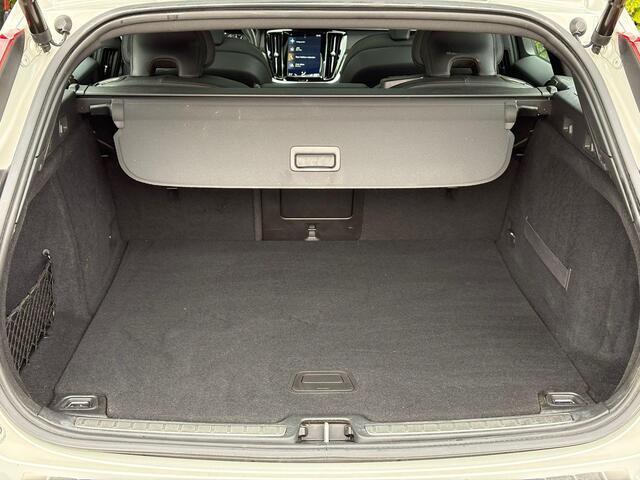 Volvo V60 2.0 T5 R-Design | Polestar Performance Software | Panoramadak | Harman/Kardon | Trekhaak |