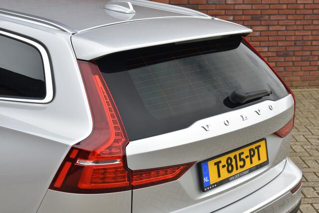 Volvo V60 T6 Twin Engine AWD 340PK Momentum Pro | Trekhaak | IntelliSafe Pro Line | 360 Camera | Head-Up | Keyless |