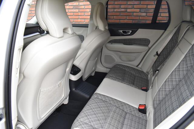 Volvo V60 T6 Twin Engine AWD 340PK Momentum Pro | Trekhaak | IntelliSafe Pro Line | 360 Camera | Head-Up | Keyless |