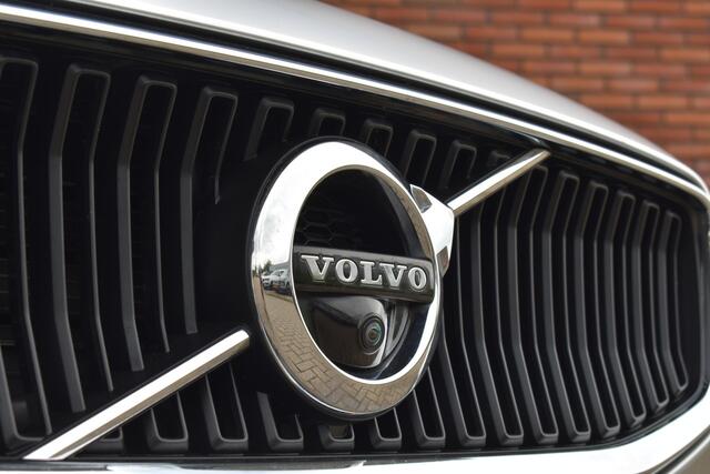 Volvo V60 T6 Twin Engine AWD 340PK Momentum Pro | Trekhaak | IntelliSafe Pro Line | 360 Camera | Head-Up | Keyless |