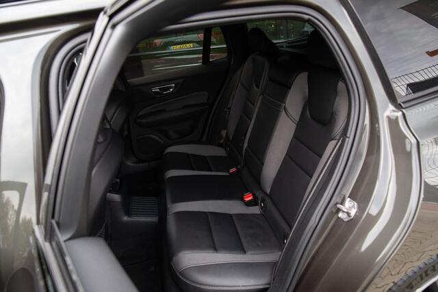 Volvo V60 2.0 T6 Recharge AWD Inscription Expression , Trekhaak, Adap. cruise, Achteruitrijcamera,