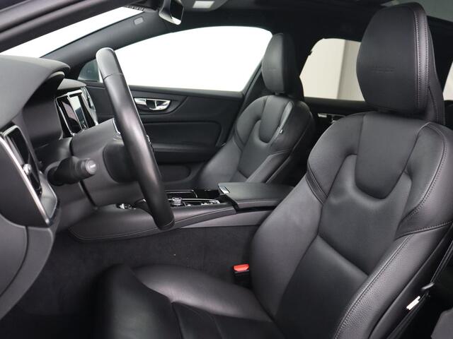 Volvo V60 2.0 T6 Recharge AWD Inscription | Panoramadak | Leder | 360 Camera | Stoelverwarming | Head-Up | Carplay | Memory | Adaptive cruise | Navigatie | Full LED | PHEV | Plug In