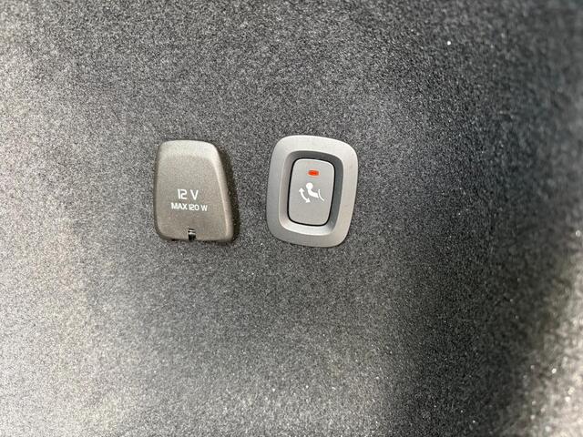 Volvo V60 2.0 T6 Plug-in hybrid AWD Essential Bright