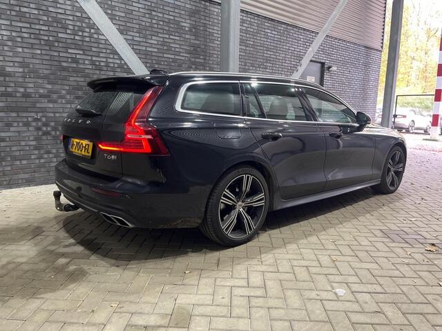 Volvo V60 T6 Twin Engine Inscription | Trekhaak | ACC | BLIS | Leder | Camera | Apple Carplay