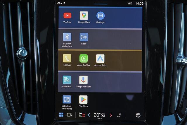 Volvo V60 T6 Recharge AWD Plus Dark - IntelliSafe Assist & Surround - 360º Camera - Harman/Kardon audio - Adaptieve LED koplampen - Verwarmde voorstoelen, stuur & achterbank - Parkeersensoren voor & achter - Elektr. bedienb. voorstoelen met geheugen - Extra getint 