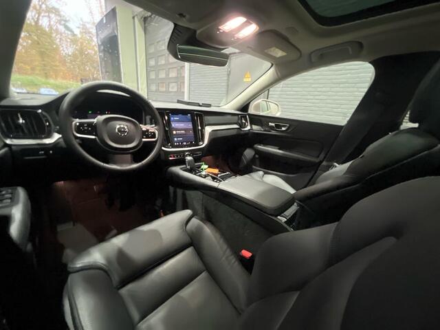 Volvo V60 T6 Plug-in hybrid Ultimate Bright | Panoramadak | Head-Up | ACC | 360° Camera | harman/kardon