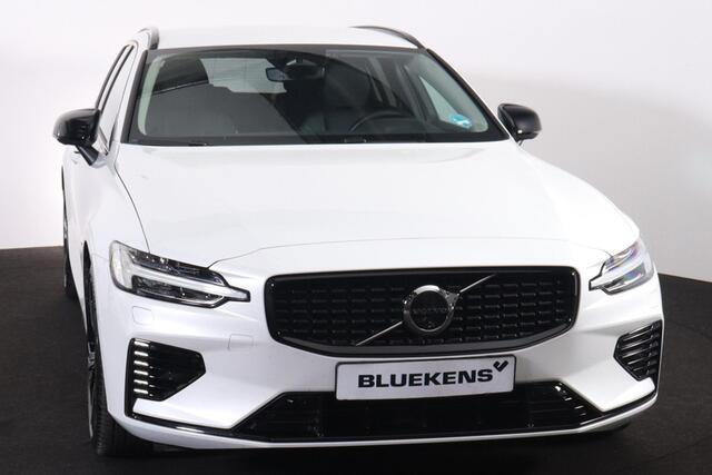 Volvo V60 T6 Recharge AWD Plus Dark - IntelliSafe Assist & Surround - 360º Camera - Harman/Kardon audio - Adaptieve LED koplampen - Verwarmde voorstoelen, stuur & achterbank - Parkeersensoren voor & achter - Elektr. bedienb. voorstoelen met geheugen - Extra getint 