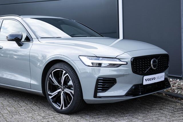 Volvo V60 T6 Plug-in hybrid AWD Plus Dark | | Verwarmbare voorstoelen | Verwarmbaar stuurwiel | Verwarmbare achterbank | Charcoal Sportleder | Zwarte hemel | 19 inch Lichtmetalen velgen | Parkeercamera | Elektrische verstelbare voorstoelen met geheugen | Premium au