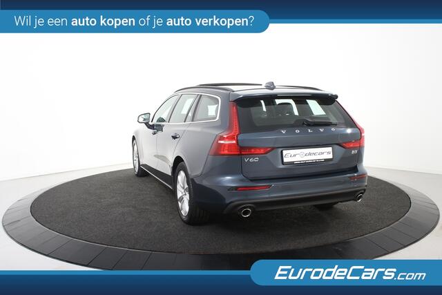 Volvo V60 2.0 B3 Momentum *1ste Eigenaar*Panoramadak*Stoelverwarming*Navigatie*