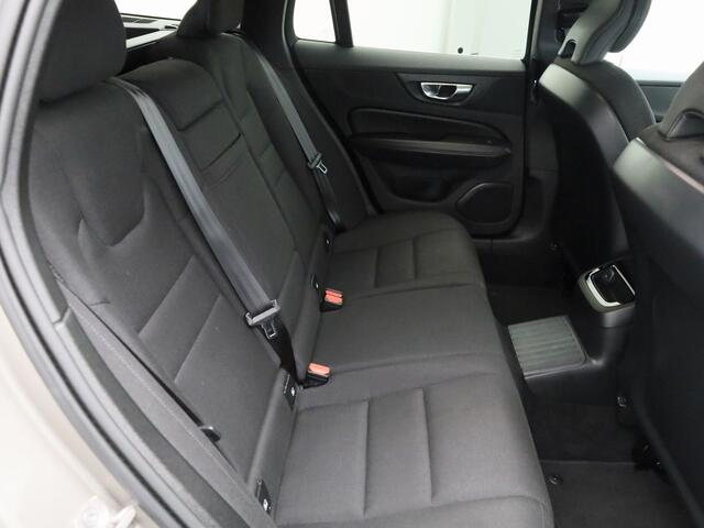 Volvo V60 2.0 T6 Recharge AWD Inscription Expression | CAMERA | KEYLESS | STOEL- EN STUURVERW.