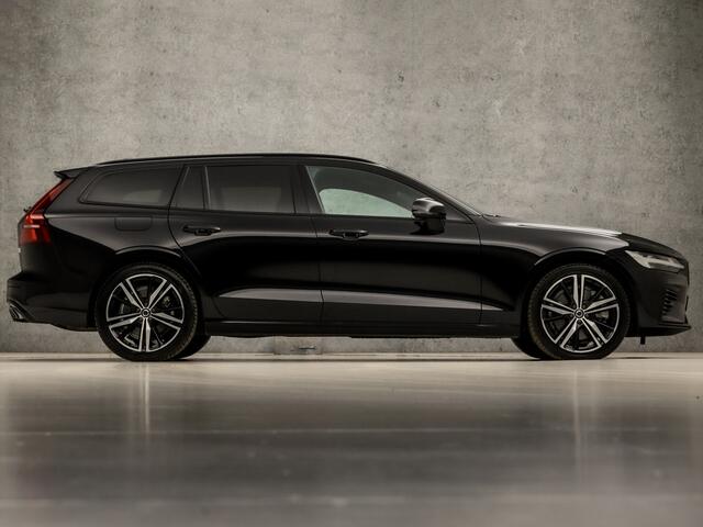 Volvo V60 2.0 T6 Recharge AWD R-Design 391Pk Automaat (APPLE CARPLAY, GROOT NAVI, LUXE LEDER, MEMORY SEATS, CAMERA, STUUR/STOELVERWARMING, GETINT GLAS, STOELVENTILATIE, ADAPTIVE CRUISE, NIEUWSTAAT)