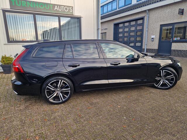 Volvo V60 2.0 B3 R-Design Panoramadak | B&W | NL Auto!