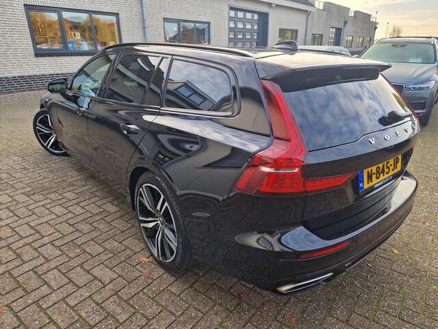Volvo V60 2.0 B3 R-Design Panoramadak | B&W | NL Auto!
