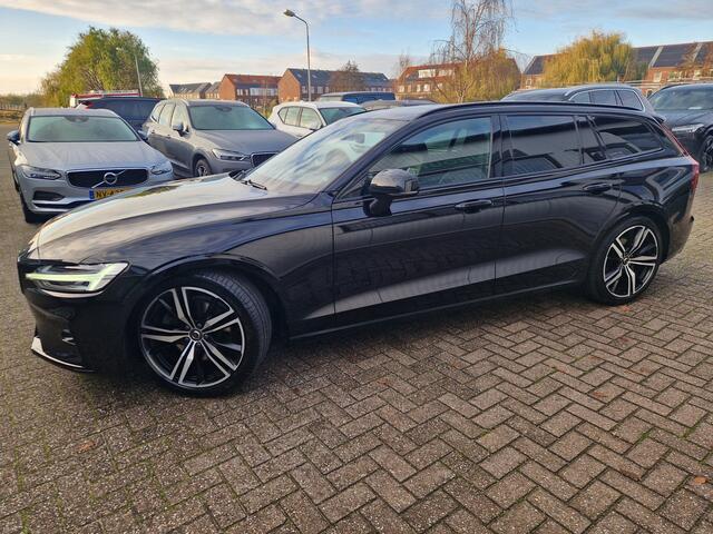 Volvo V60 2.0 B3 R-Design Panoramadak | B&W | NL Auto!