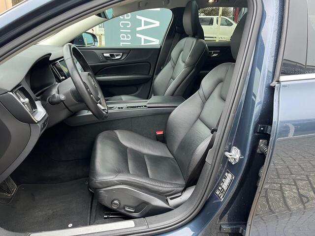 Volvo V60 T5 Momentum Pro | Rijklaarprijs | Intellisafe | Pano dak | Leer |