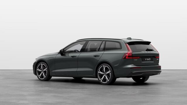 Volvo V60 2.0 T8 Plug-in hybrid AWD Ultra Dark | Bowers & Wilkins | Zwarte hemel | Massage | Stoel ventilatie + Verwarming | Panorama Schuifdak | HUD | Adaptieve Cruise | BLIS | 360° Camera |