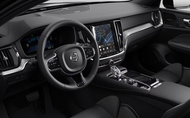 Volvo V60 2.0 T8 Plug-in hybrid AWD Plus Perform. Ed. Dark | Schuif-/Kanteldak | Harman Kardon Audio | Adaptive Cruise Control | Achteruitrijcamera | Keyless Entry | Elek. Verst. Voorstoelen