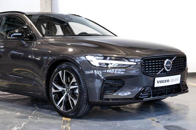 Volvo V60 B4 Plus Dark | Elektrisch verstelbare stoelen | Semi Elektrische Wegklapbare Trekhaak | Stuurverwarming | Adaptive cruise control | Parkeercamera | Parkeersensoren voor + achter | Stoelverwarming | Parkeerverwarming