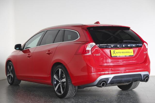 Volvo V60 2.0 T4 R-Design / Opendak / Leder / Navi / Cam / Trekhaak / org NL