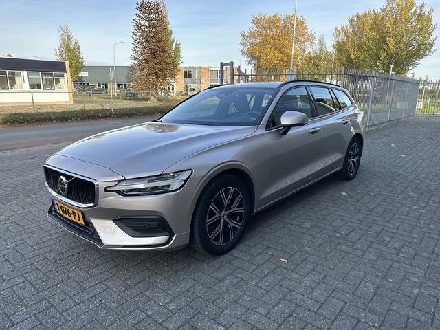 Volvo V60 2.0 B3 Essential Edition