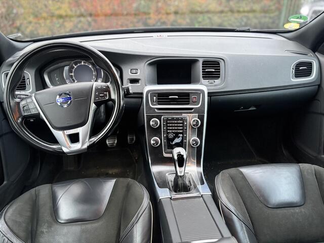Volvo V60 2.0 D3 R-DESIGN EURO 6