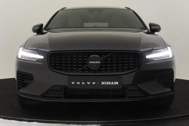 Volvo V60 T6 PLUG-IN HYBRID AWD ULTRA DARK *VOL!* -PANO.DAK|BOWERS&WILKINS|GEVENT.LEDER+MASSAGE|360°CAM|PRIVACY.GLAS|BLACK.BADGE|19"