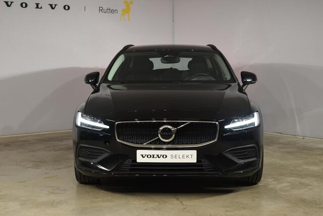 Volvo V60 B4 211PK Automaat Core / Navigatie / Achteruitrijcamera / Elektrische achterklep / LM Velgen / Elektr. Trekhaak / Parkeersensoren voor+achter