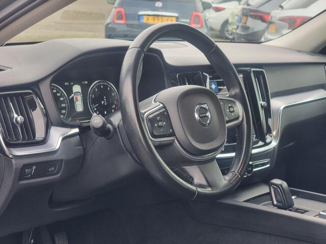 Volvo V60 2.0 B3 Momentum Advantage | Adaptive Cruise control | Parkeersensoren V+A