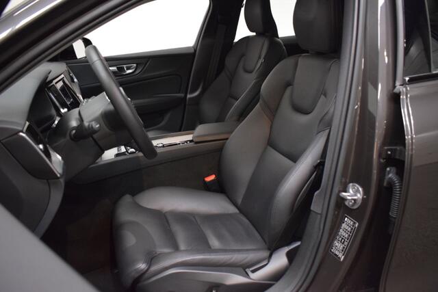 Volvo V60 2.0 B3 163pk AUT7 Plus Dark Virtual Cockpit/ Trekhaak 1800kg/ Leer/ Stoel V+A &Stuurverw./ Camera