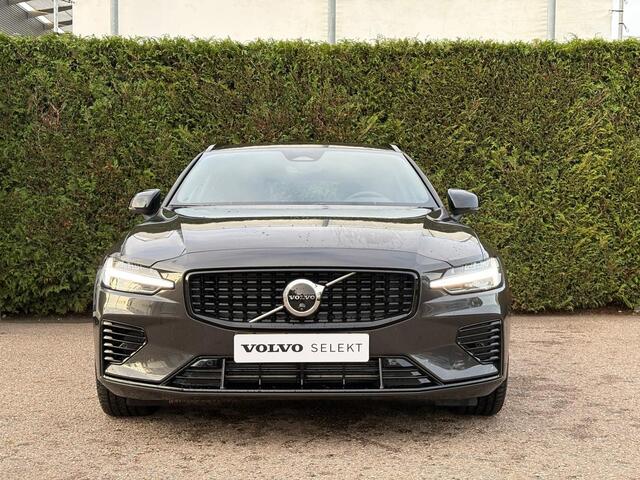 Volvo V60 T6 Plug-in hybrid AWD Plus Dark