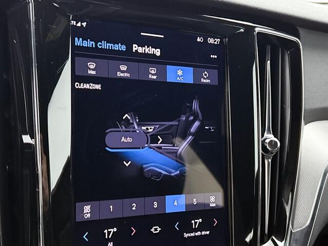 Volvo V60 2.0 T6 AWD Plus Dark | Trekhaak | Leder | Camera 360 | Harman Ka