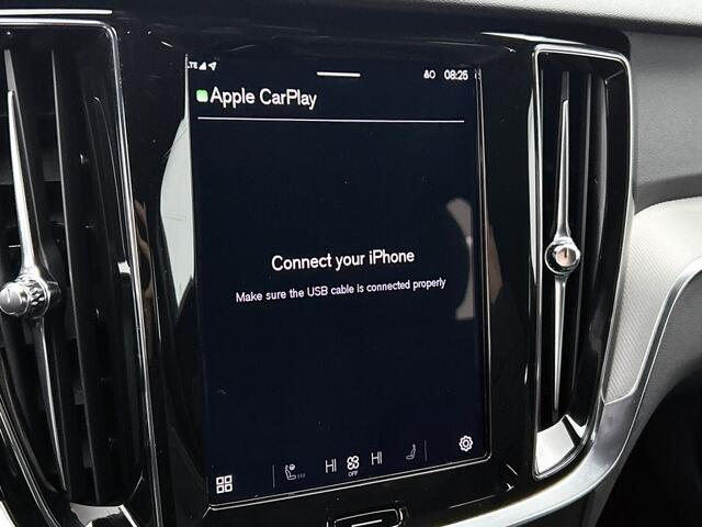 Volvo V60 2.0 T6 AWD Plus Dark | Trekhaak | Leder | Camera 360 | Harman Ka