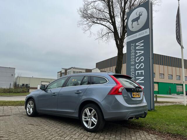 Volvo V60 T5 245pk Summum Automaat | Rijklaarprijs | Trekhaak | Open Dak |