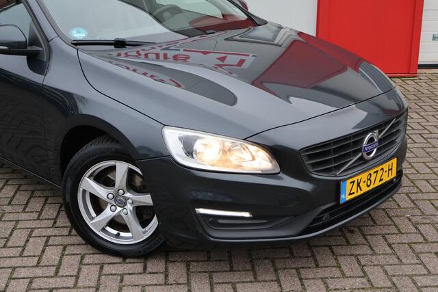 Volvo V60 2.0 D2 Summum | Leder | Camera | Trekhaak |
