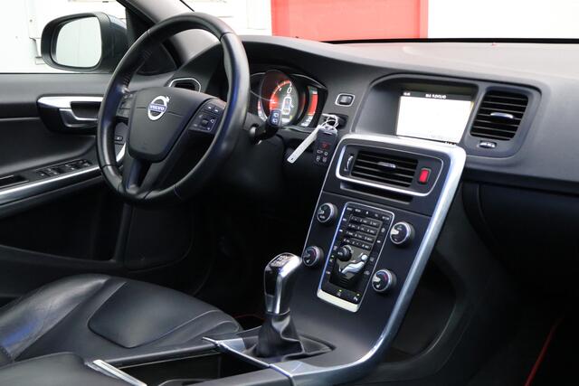 Volvo V60 2.0 D2 Summum | Leder | Camera | Trekhaak |