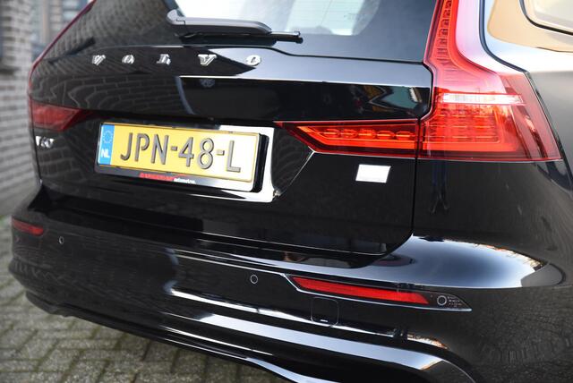 Volvo V60 2.0 T6 Plug-in hybrid AWD Plus Bright Recharge / Trekhaak 2000KG