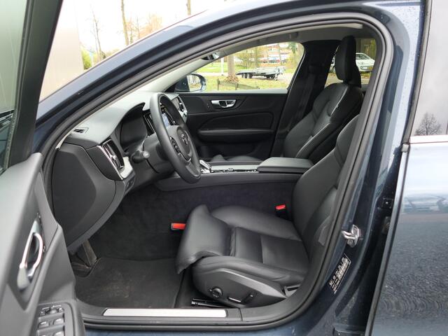 Volvo V60 B3 AUT Inscription DAB+ / Camera / Pilot assist / Stuurverwarmin