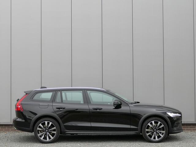 Volvo V60 Cross Country T5 AWD AUT 12MND garantie / 360° camera / Apple ca