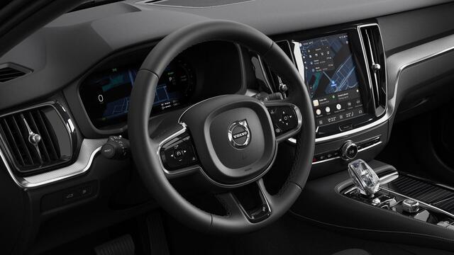 Volvo V60 2.0 T8 Plug-in hybrid AWD Plus Performance Edition Dark | Panoramadak | 19" | Polestar Tuning | Sportstoelen | Donker Glas |