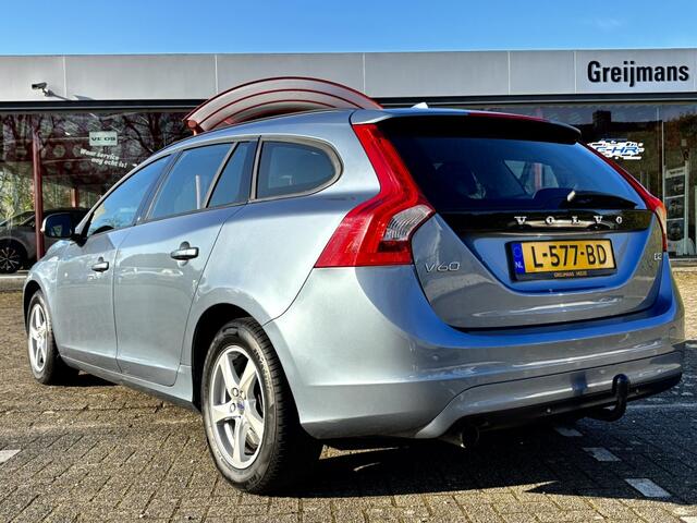 Volvo V60 2.0 D2 Kinetic | Navigatie | Climate | Cruise
