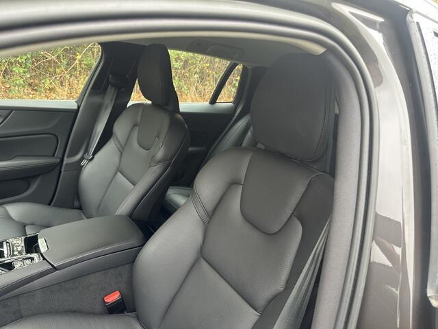 Volvo V60 2.0 T6 AWD + Bright