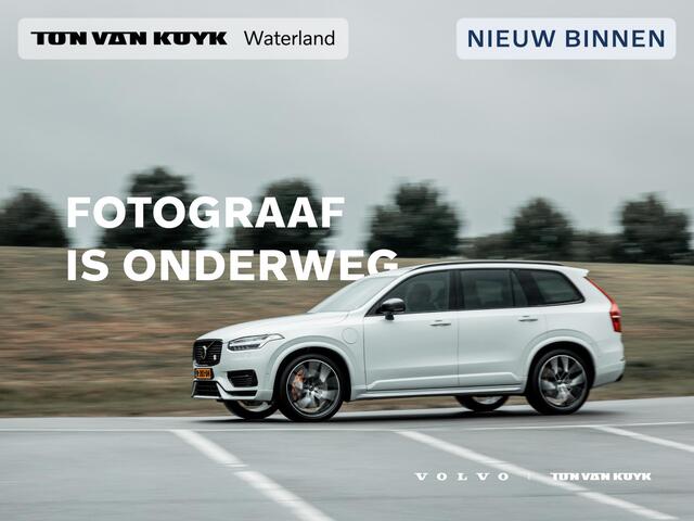 Volvo V60 CROSS COUNTRY 2.0 B5 AWD Pro Automaat / Trekhaak / Leder interieur / Privacy Glass / DAB