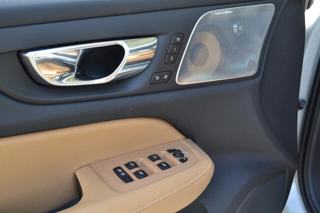 Volvo V60 CROSS COUNTRY 2.0 T5 AWD Pro Polestar Engineered NW STAAT