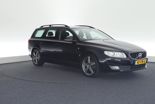 Volvo V70 2.0 D3 Dynamic Edition 150pk Leder Xenon Navigatie Trekhaak Sportstoelen Stoelverwarming