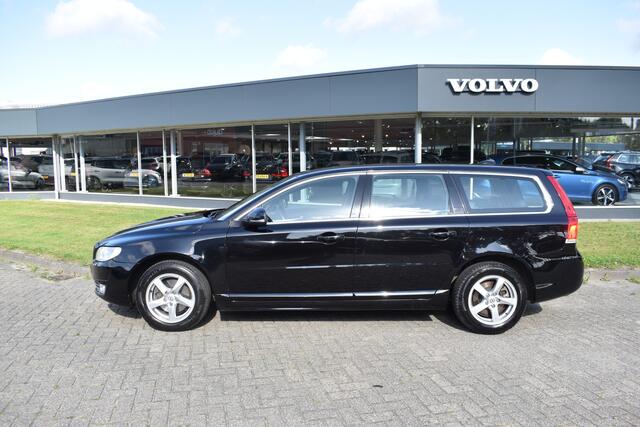 Volvo V70 D3 150PK Automaat Polar ACC | Xenon | Trekhaak | Leder | Standkachel | Stoelverwarming