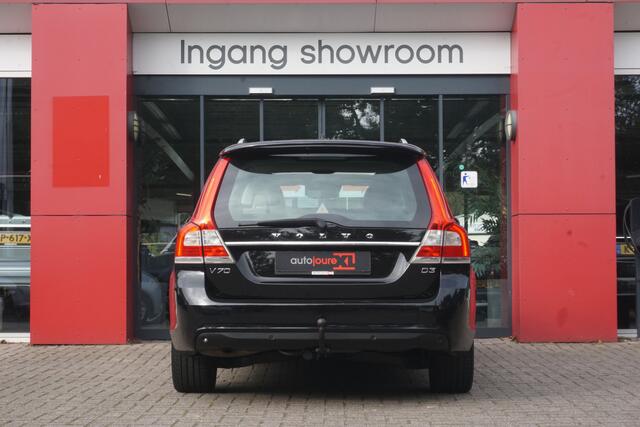 Volvo V70 2.0 D3 Polar+ Automaat | Schuif -/ Kanteldak | Leder | ACC | Trekhaak | Origineel NL |